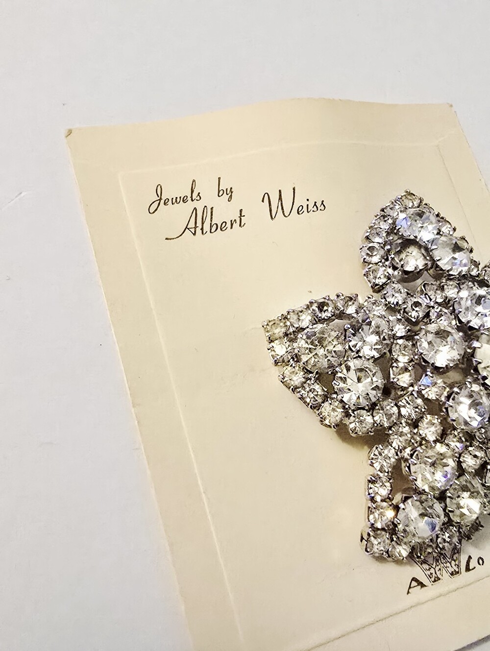 Albert Weiss vintage rhinestone 50s Star Flower Brooch Dead stock original card - Picture 2 of 9
